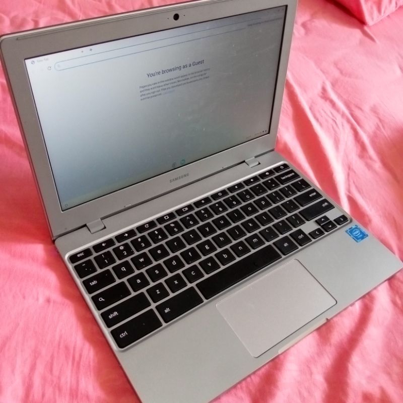 Samsung Chromebook 4 - Platinum Titan (Ram 4GB, Rom 32GB) SECOND