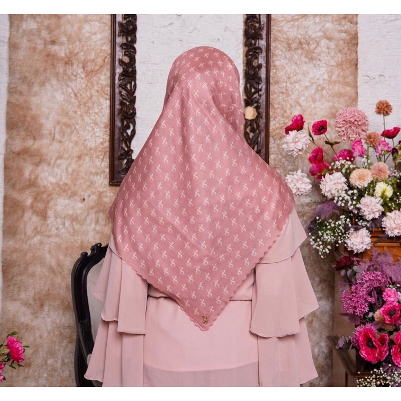 Zeta Scarves peach laser cut original