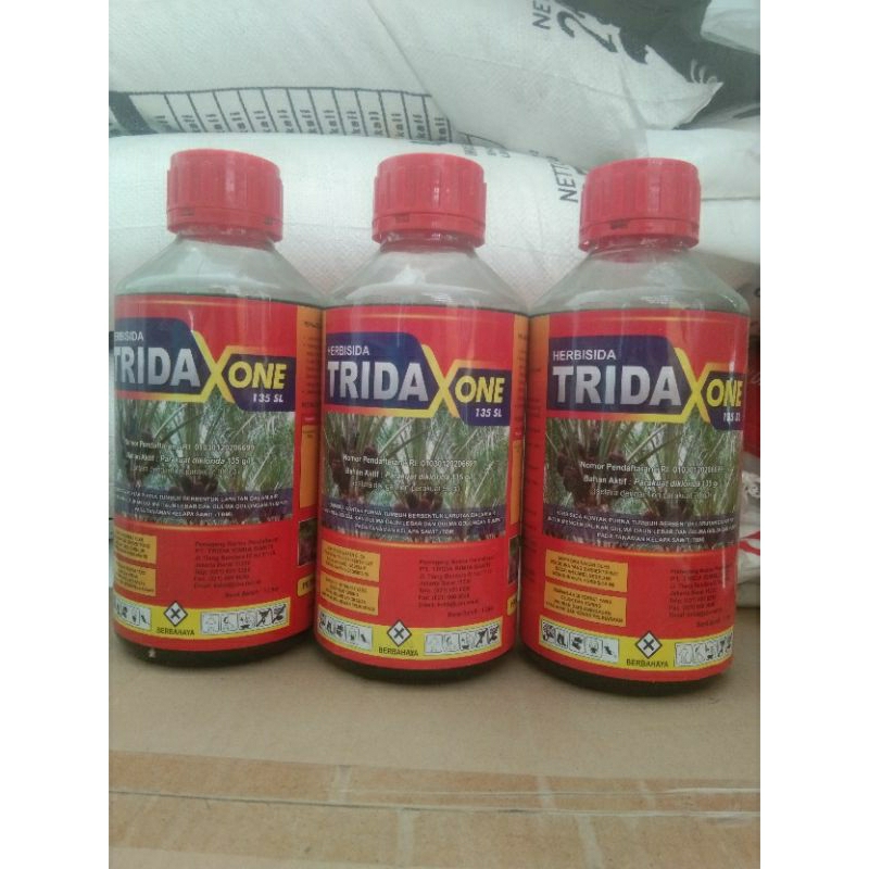 Herbisida kontak TRIDAXONE 135SL kemasan 1L