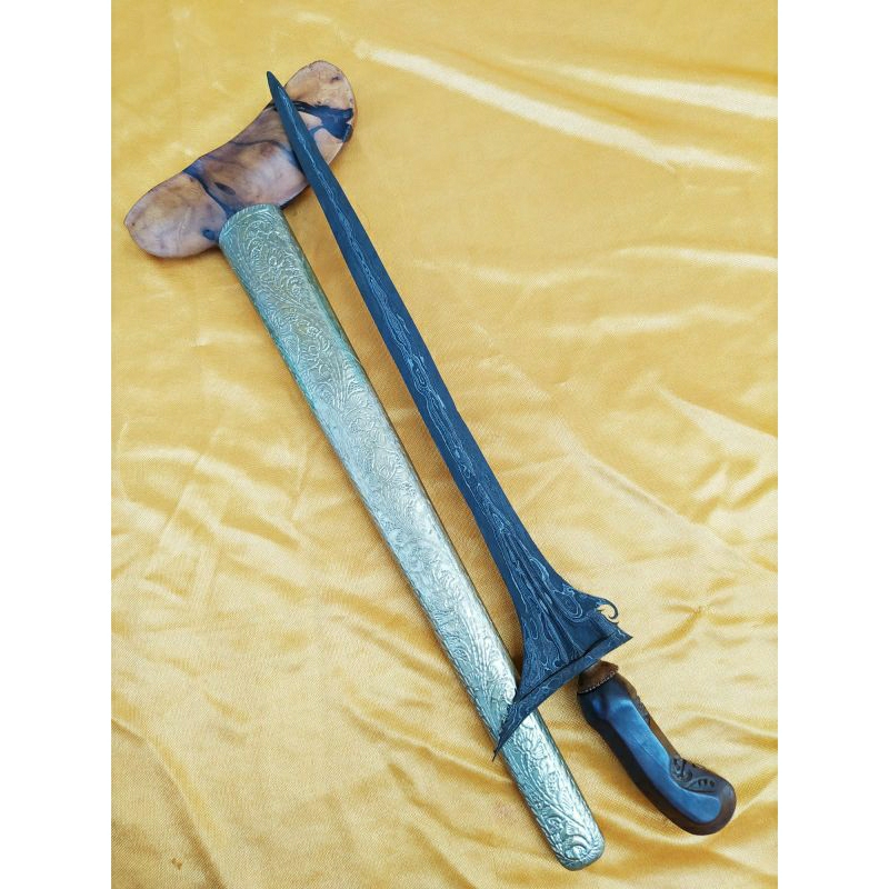 KERIS SINOM SEPUH MATARAM