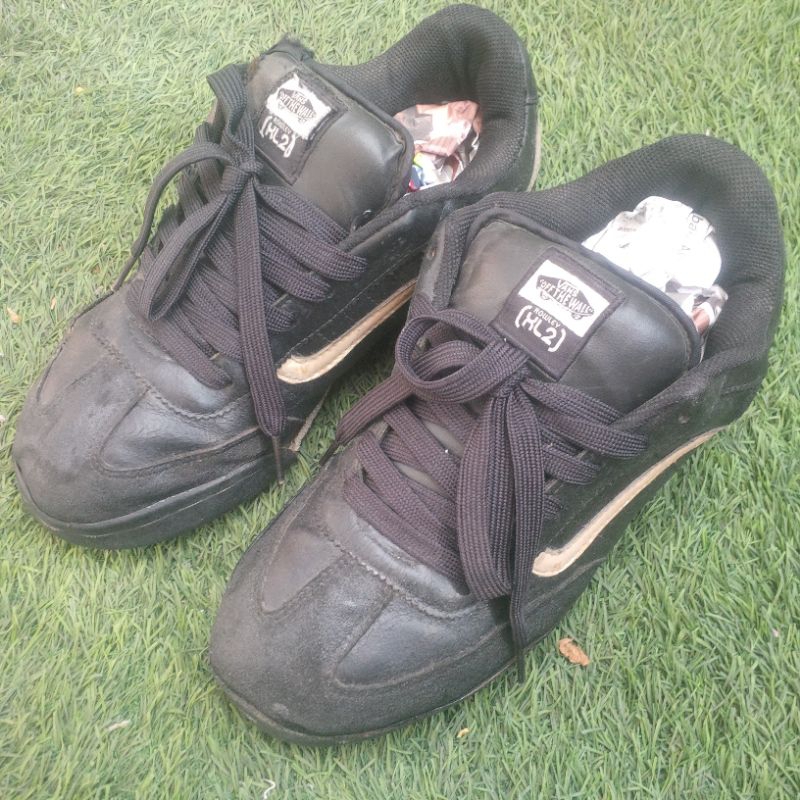 Sepatu Skateboard/DVS/Not Etnies Emerica Lakai Globe Osiris Circa Zoo York Fallen DC Adio