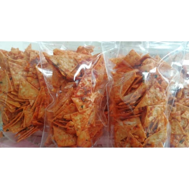 

pangsit pedas daun jeruk (beli 5 gratis 1)