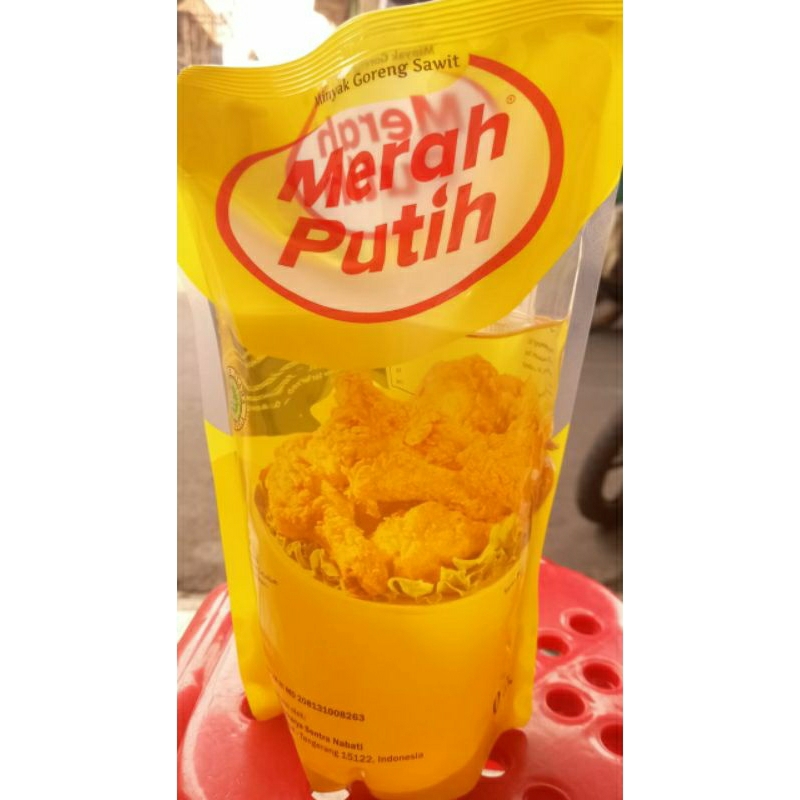 

Minyak Goreng 900 ml