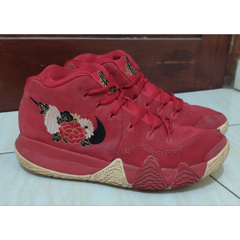 Nike Kyrie 4 CNY Second