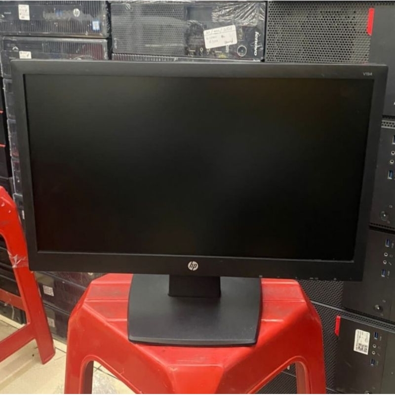 Lcd Monitor 19 Inch Hp Wide Screen Lengkap Kabel Mulus Like New Jossss