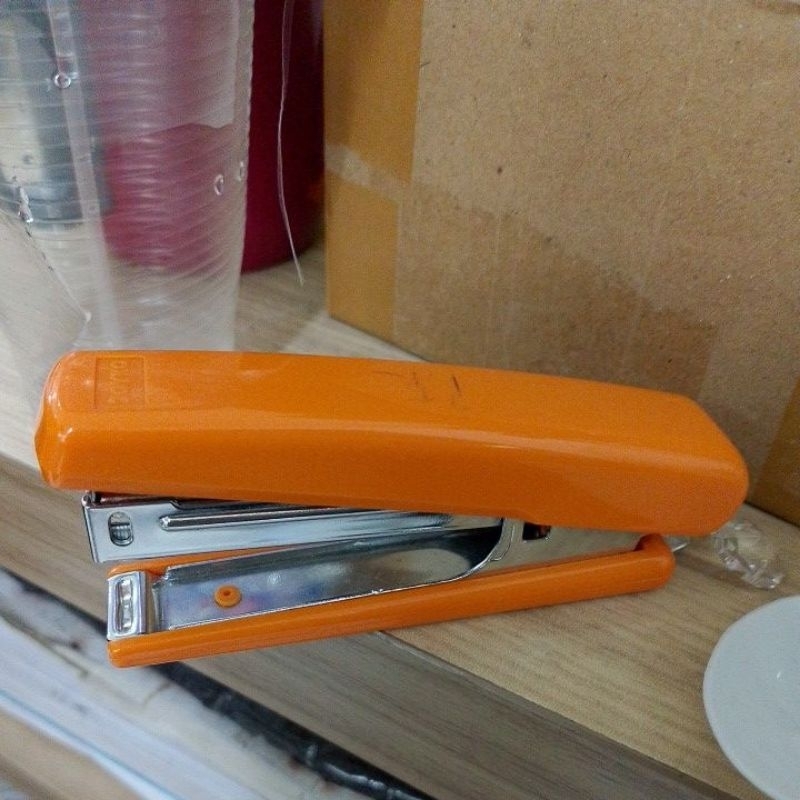 

STAPLER