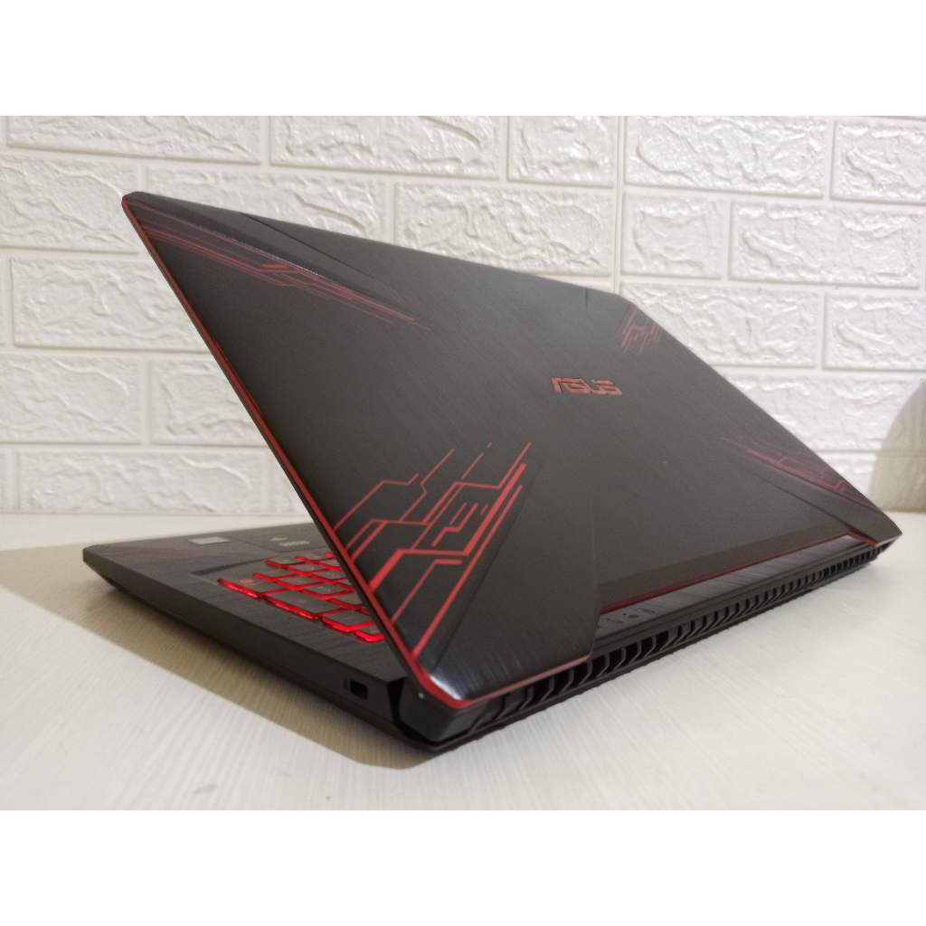 Asus TUF FX504GD Core i7 Gen 8 Nvidia GeForce GTX 1050 4GB RAM 8GB SSD 512GB Laptop Gaming Second