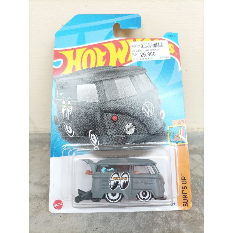 Hot Wheels Cool Kombi Mooneyes