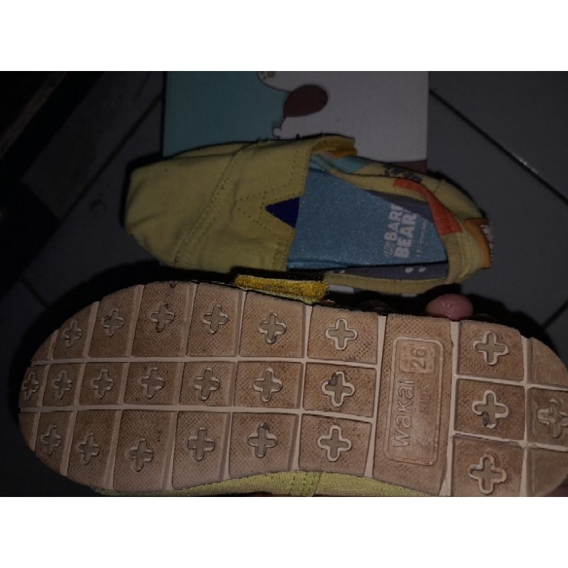 sepatu anak merk wakai ori preloved unisex