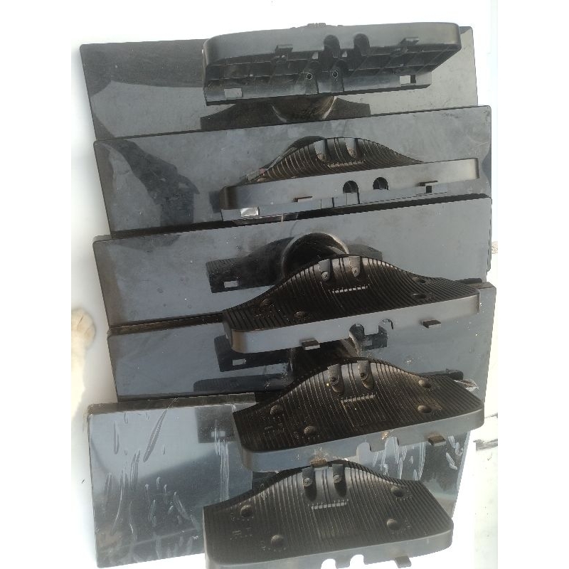 Stand dudukan kaki tv samsung 32inch