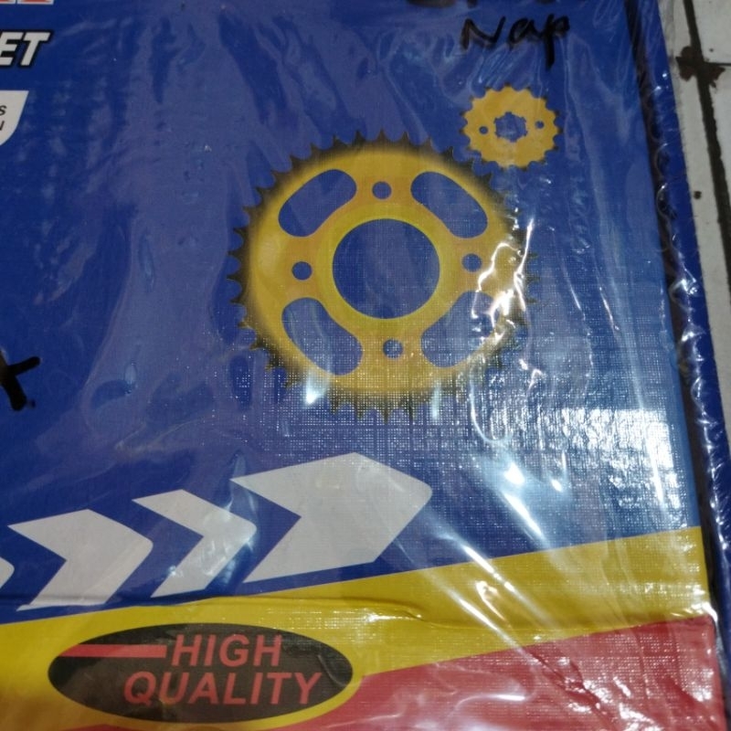 gear gir set paket rantai Vega ZR 428 H-40