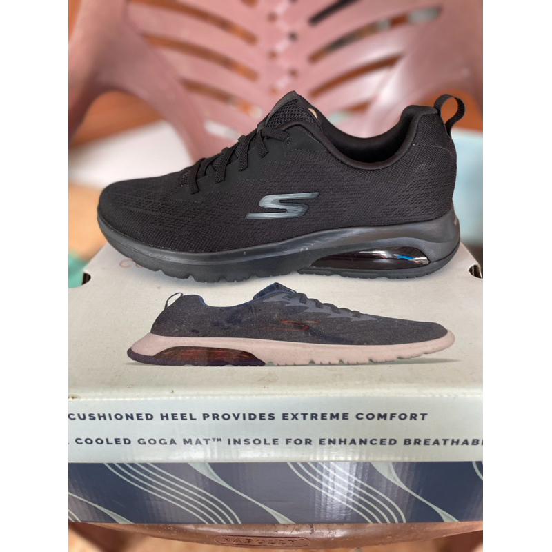 Skechers GoWalk AIR