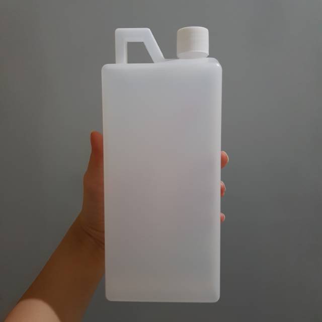 

JERIGEN 1 LITER NON SEGEL - BOTOL 1000 ML - BOTOL PLASTIK 1 LITER WARNA PUTIH SUSU TW