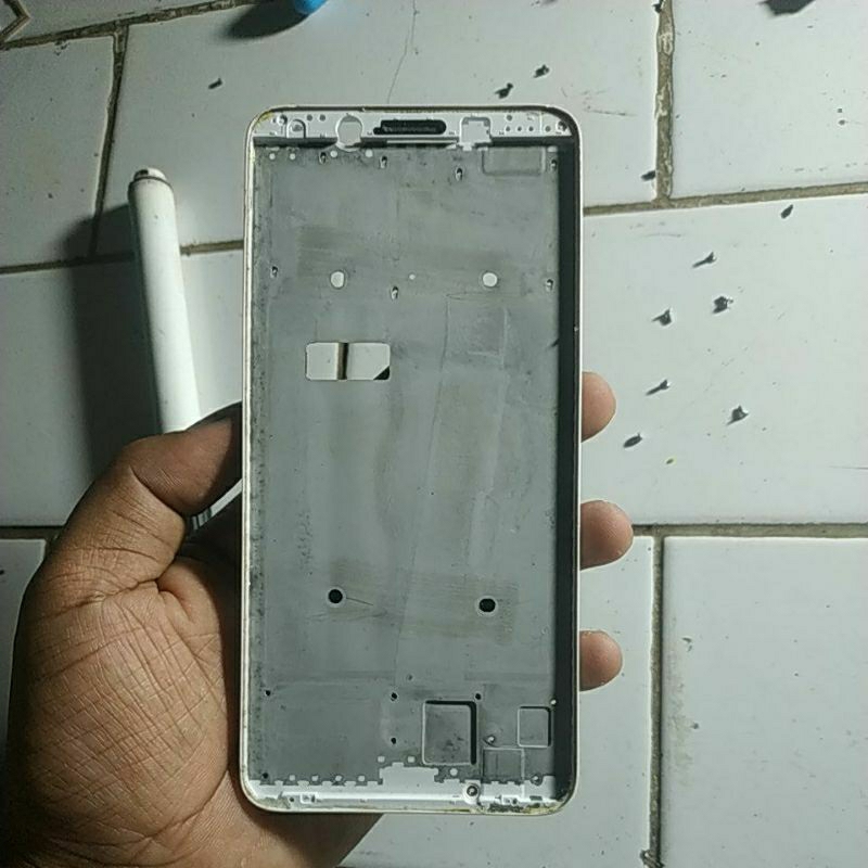 Frame bekas Oppo f5