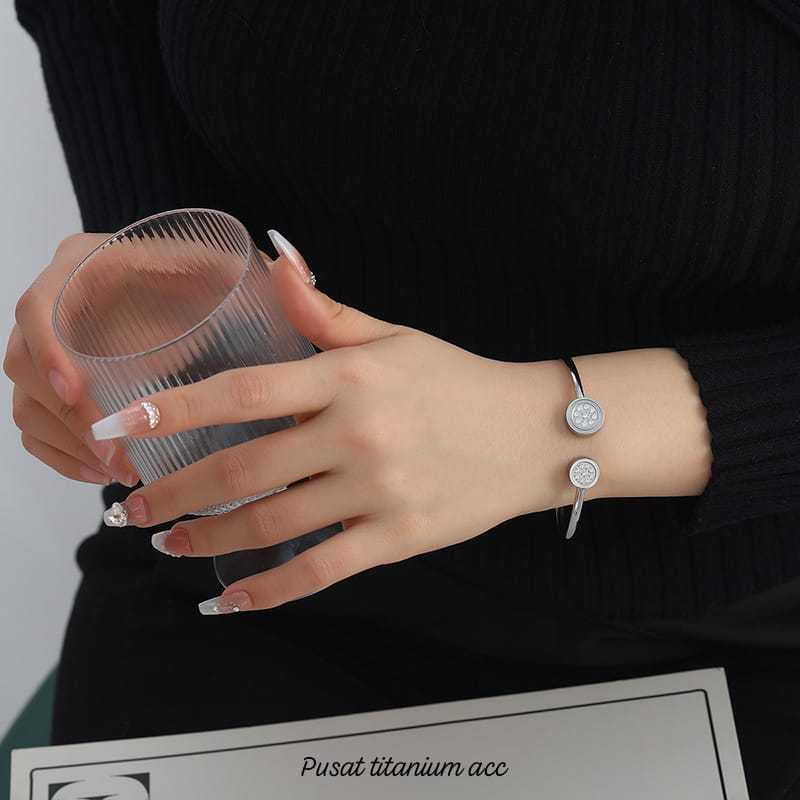 GELANG TITANIUM GERMANIUM PERMATA PERHIASAN KOREA ANTI KARAT&ANTI LUNTUR