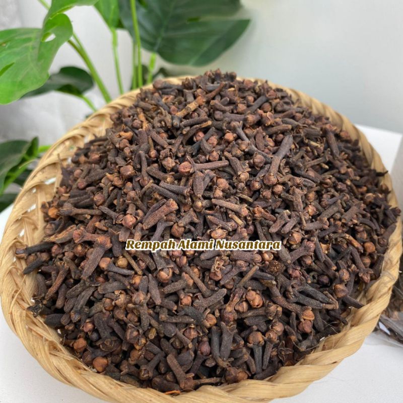 

Cengkeh 50 Gram Premium Herbal Rempah Alami Nusantara Solo