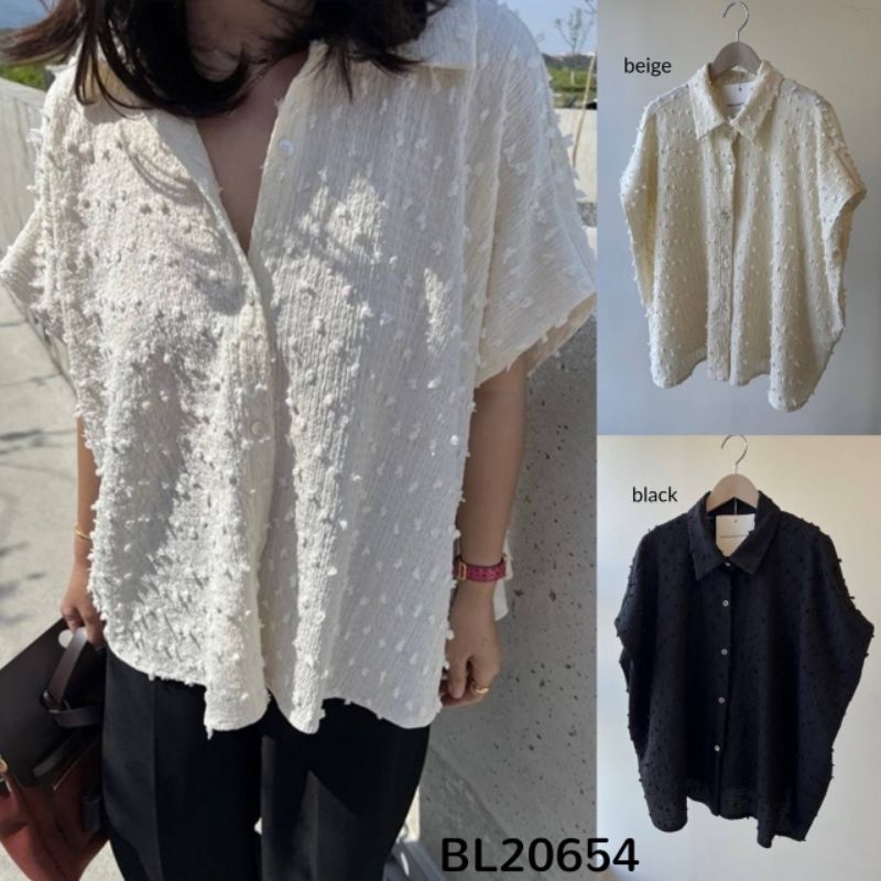 Dorothy Textured Oversize Blouse / Atasan Tekstur Bulu Korea Wanita