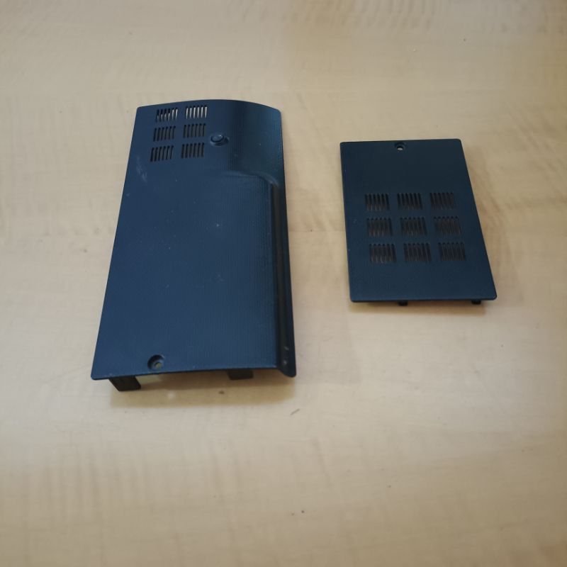 Tutup casing case kesing bawah Laptop Asus X43U K43U