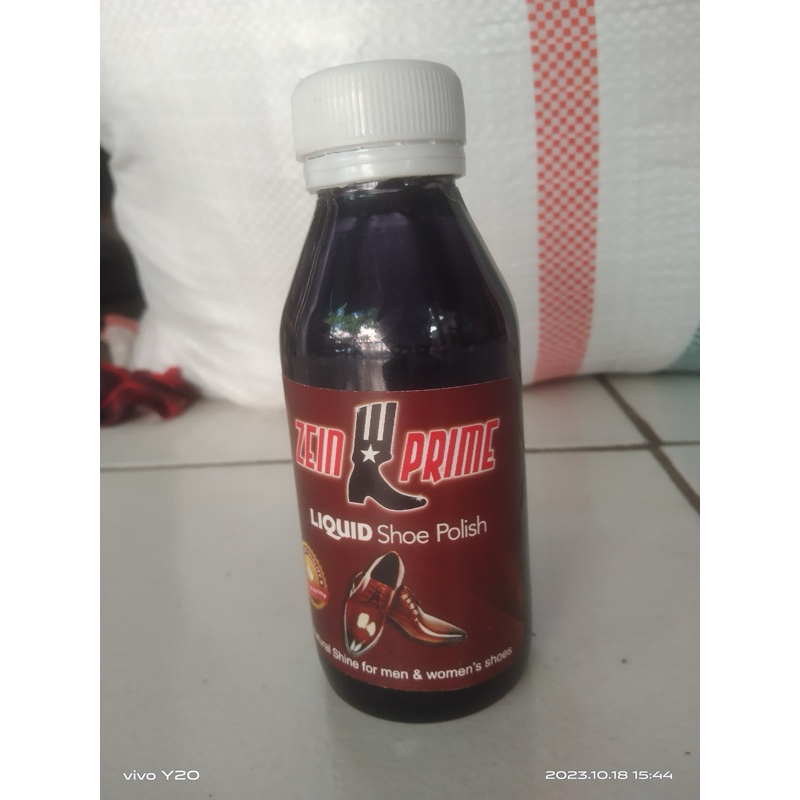 SEMIR SEPATU HITAM CAIR