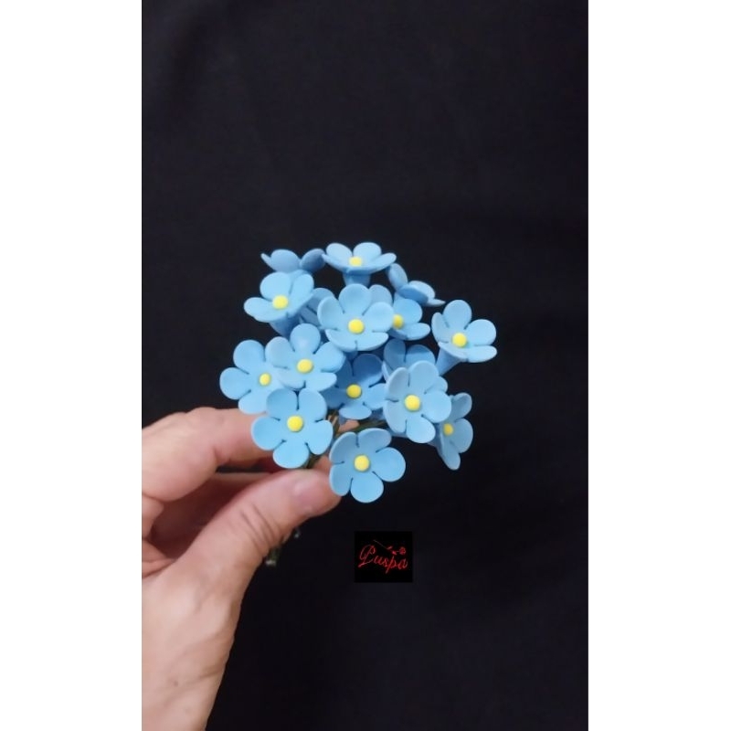 

(561/PFBL)Gumpaste Flower Sugar Flower/Bunga Gumpaste Filler Blossom