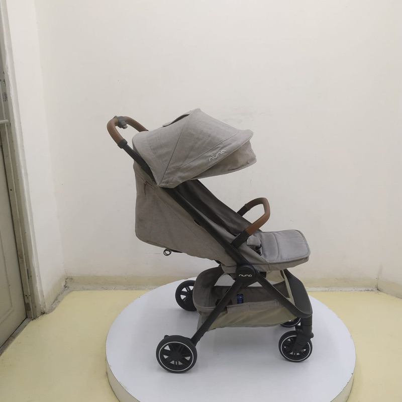 NUNA TRVL Stroller - Hazelwood Preloved Bekas