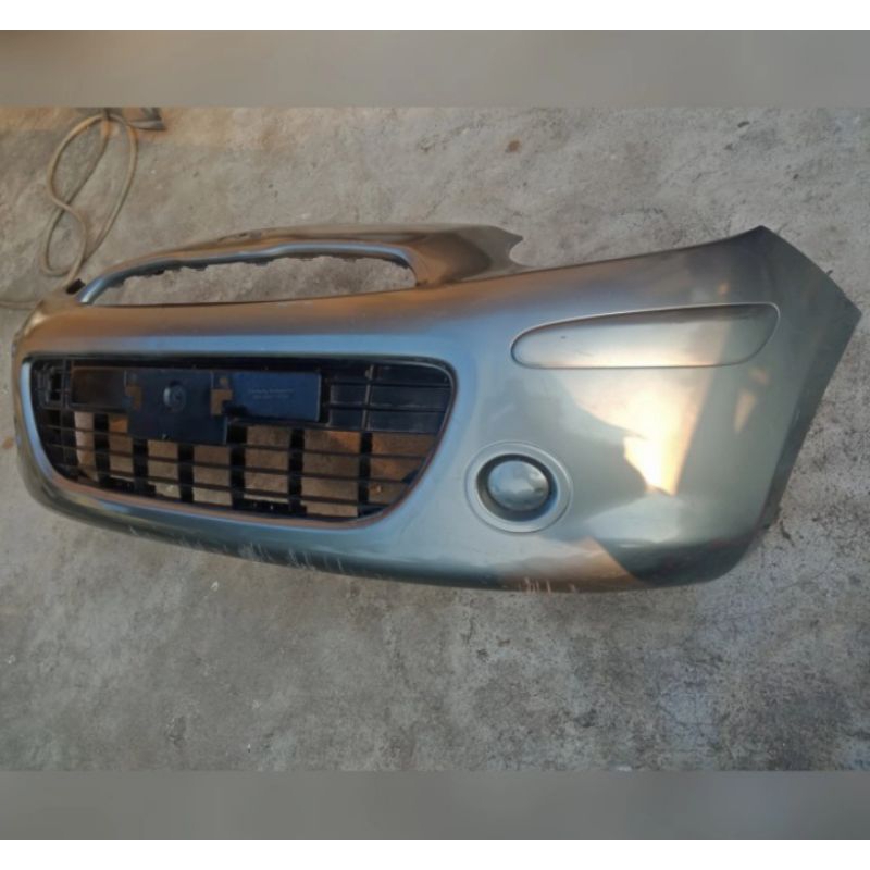 bumper depan nissan march 2012