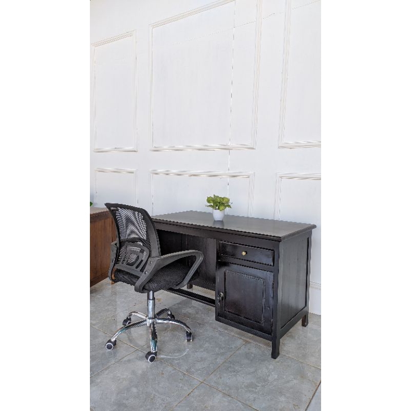 Meja kantor jati /meja kantor minimalis /meja belajar jati