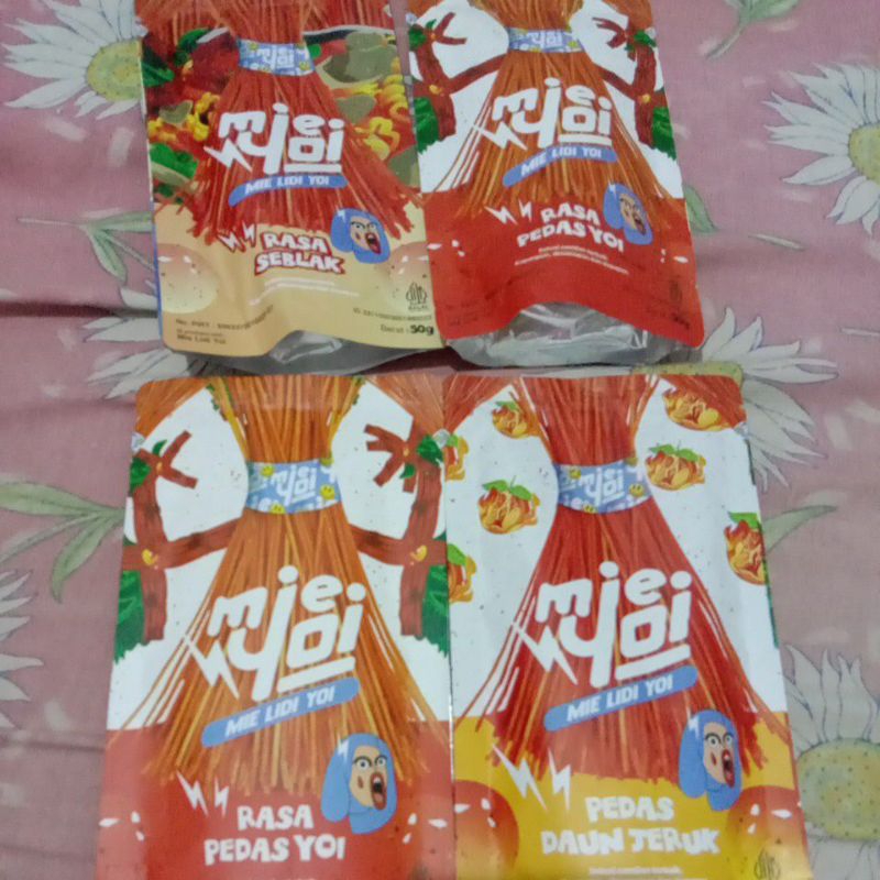 

mieyoirasapedas,rasaseblak,rasadaunjeruk