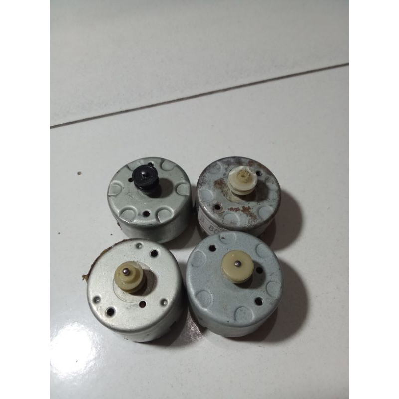 Dinamo layang layang.cocok buat lampu layang layang