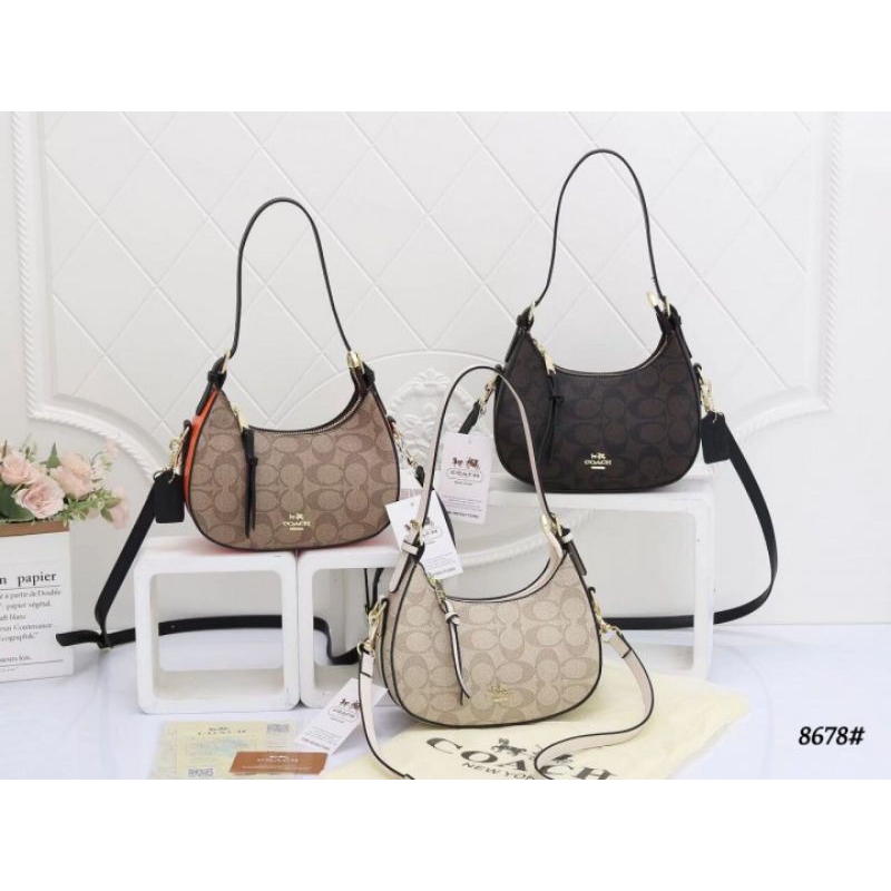 TAS COACH KLEO HOBO 8678#