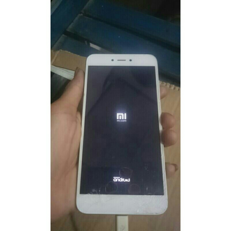 LCD TC HP Xiaomi Redmi Not 5A minus LCD tompel tc retak Sentuh normal