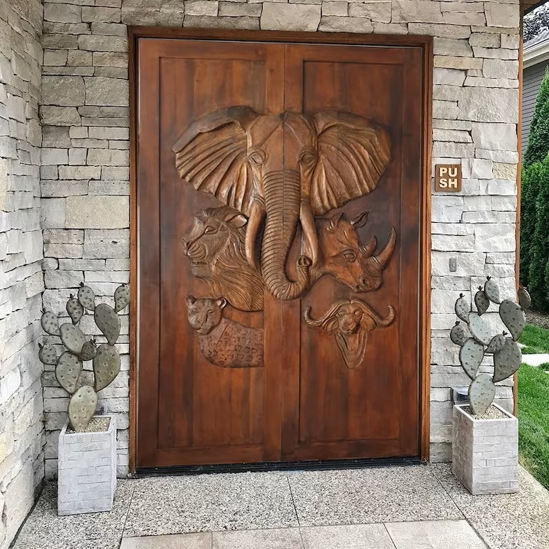Daun Pintu Ganda Ukiran Tangan Gajah, Pintu Safari Afrika, Pintu Gudang Interior Custom Ukuran atau 
