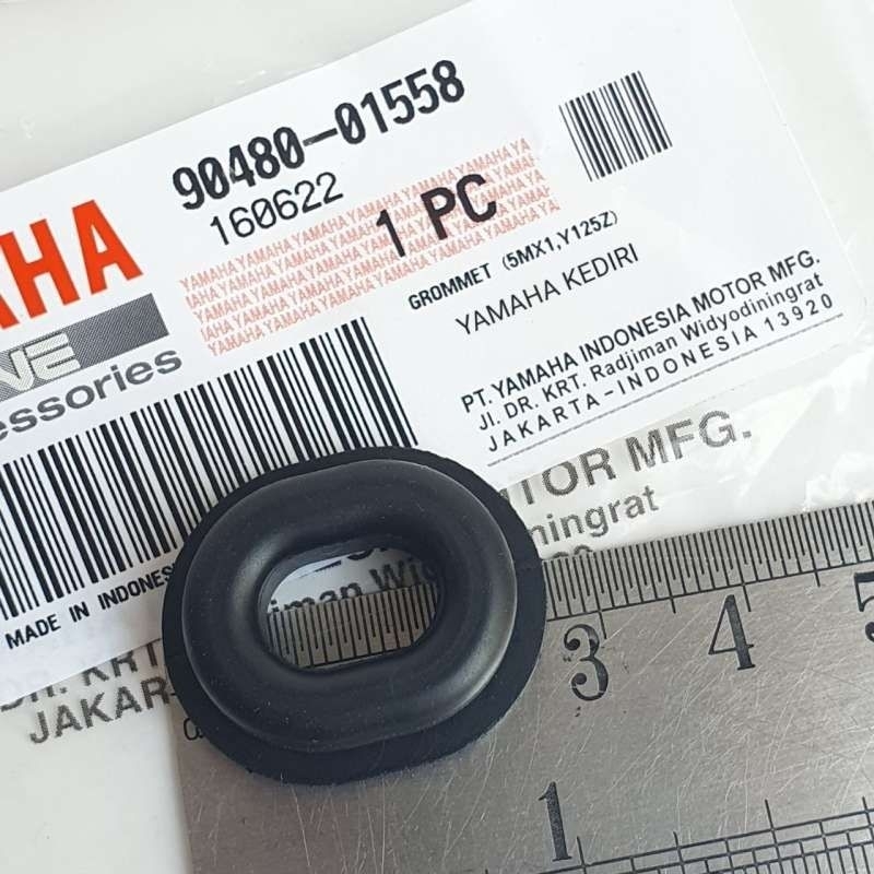 Karet GROMET konsol sayap R15 OLD original ygp 90480-01558