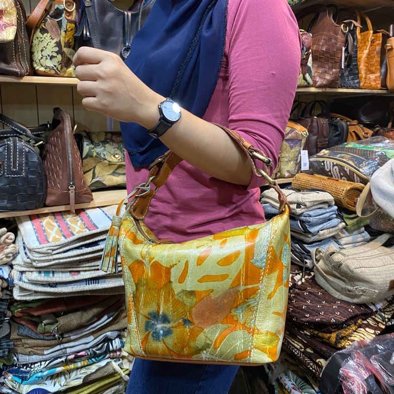 tas selempang bisa handbag kulit sapi asli motip ecoprint termurah by moje jogja