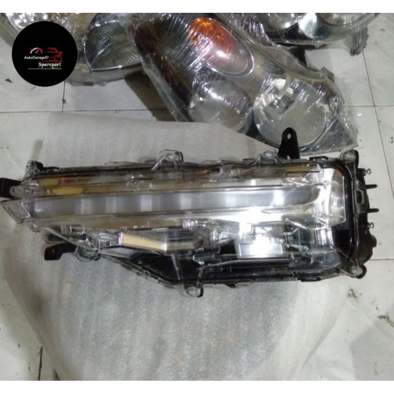 DRL Lampu Sein Fortuner VRZ 2021 Kiri Original