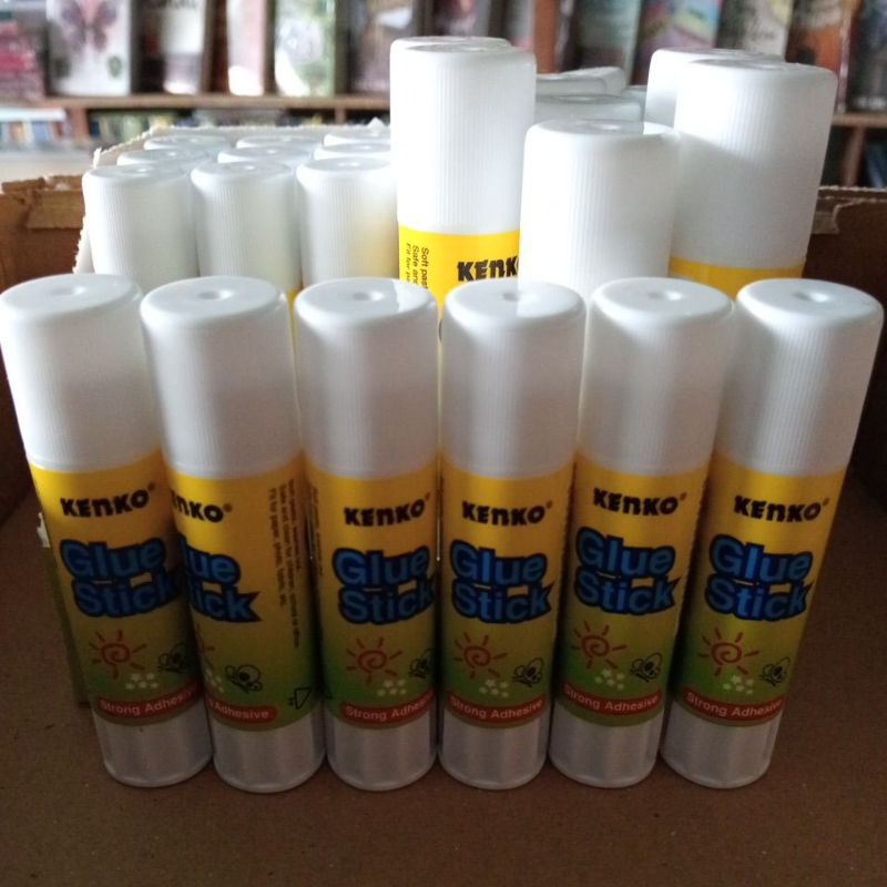 

Lem kertas GLUE STICK KENKO 8 Gram