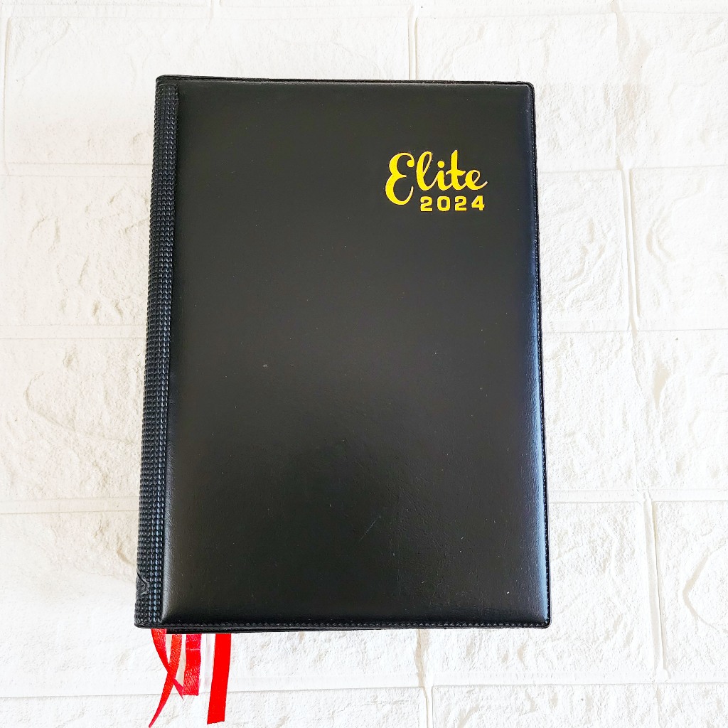 

AGENDA ELITE DIARY TAHUN 2024 KERTAS HVS CREAM