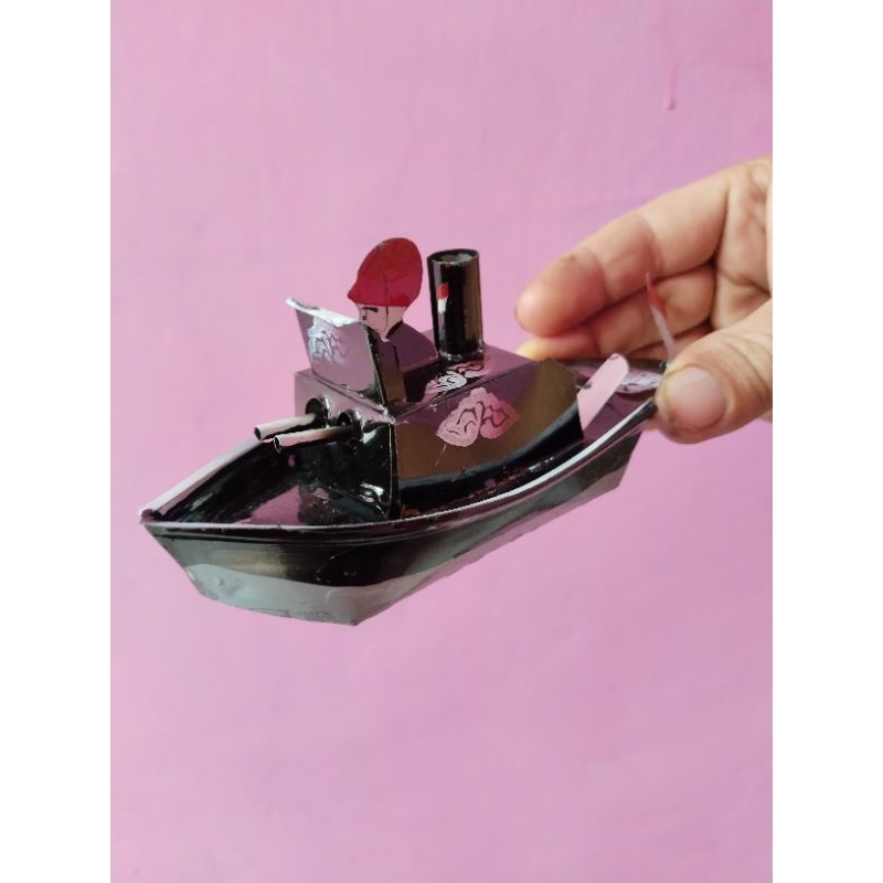 Mainan anak kapal kapalan otok otok