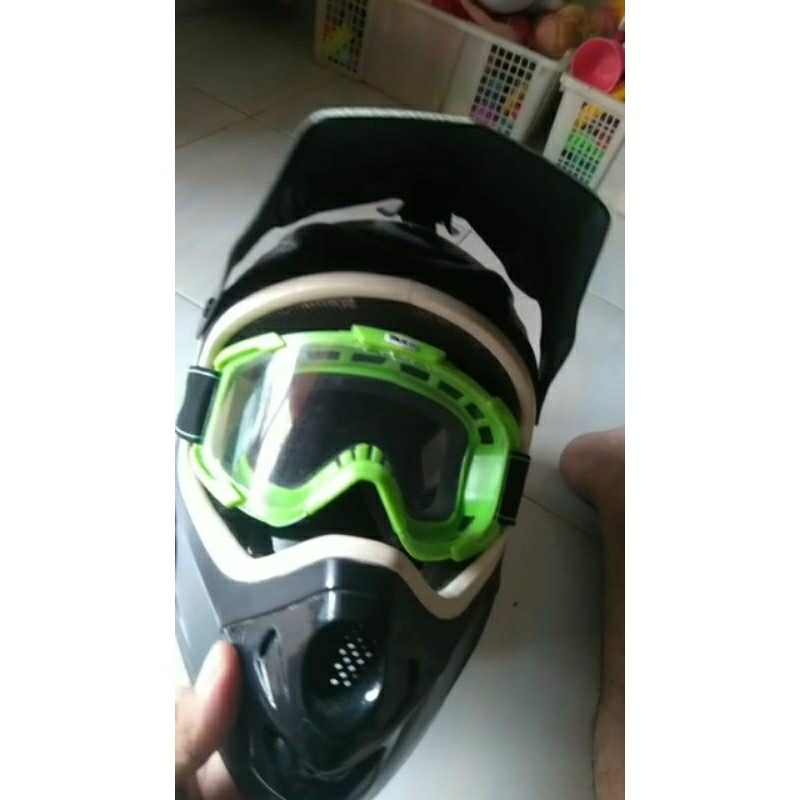 helm full face 661