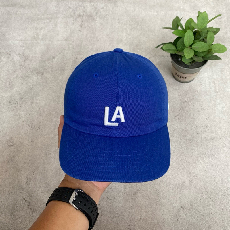 topi Ebbets Field La