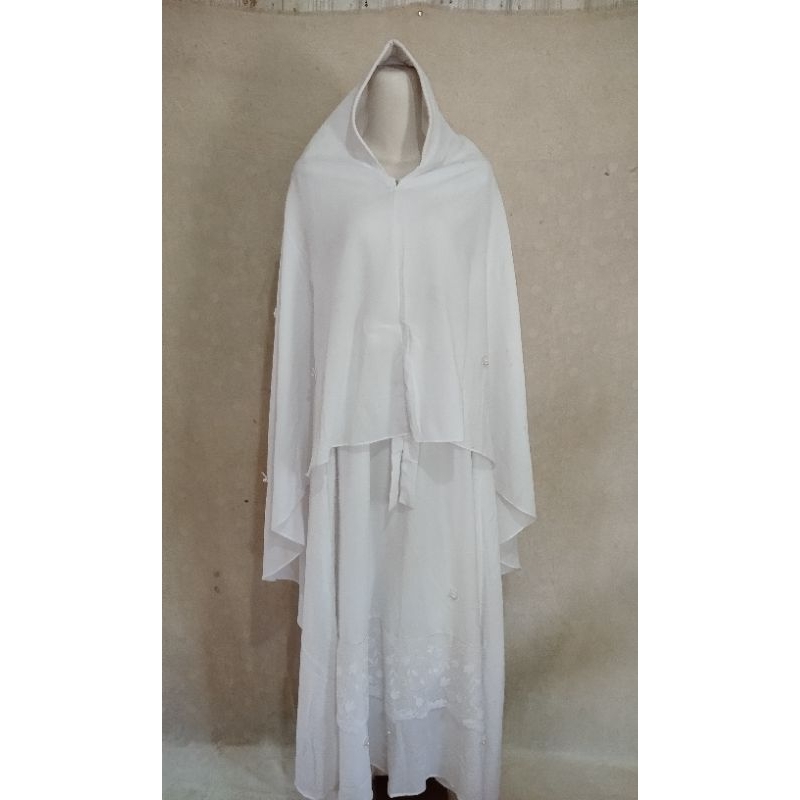 PRELOVED SET GAMIS SYARI PUTIH