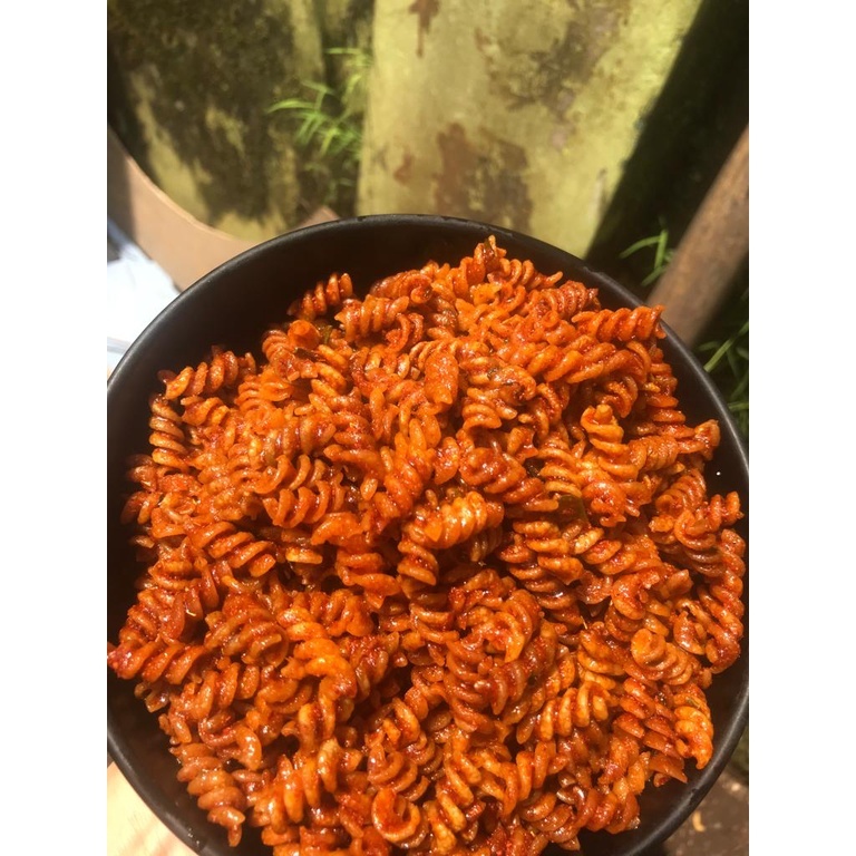 

MAKARONI URIL DAUN JERUK 250 GRAM - TIDAK KERAS SAMA SEKALI