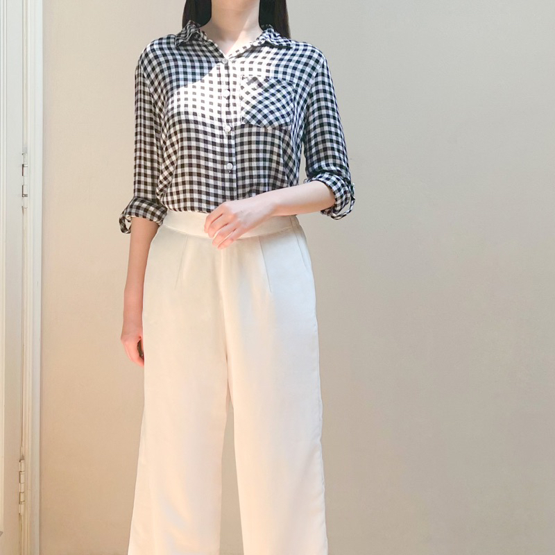 KAYLA SHIRT BLOUSE KEMEJA BAJU WANITA KOTAK HITAM PUTIH