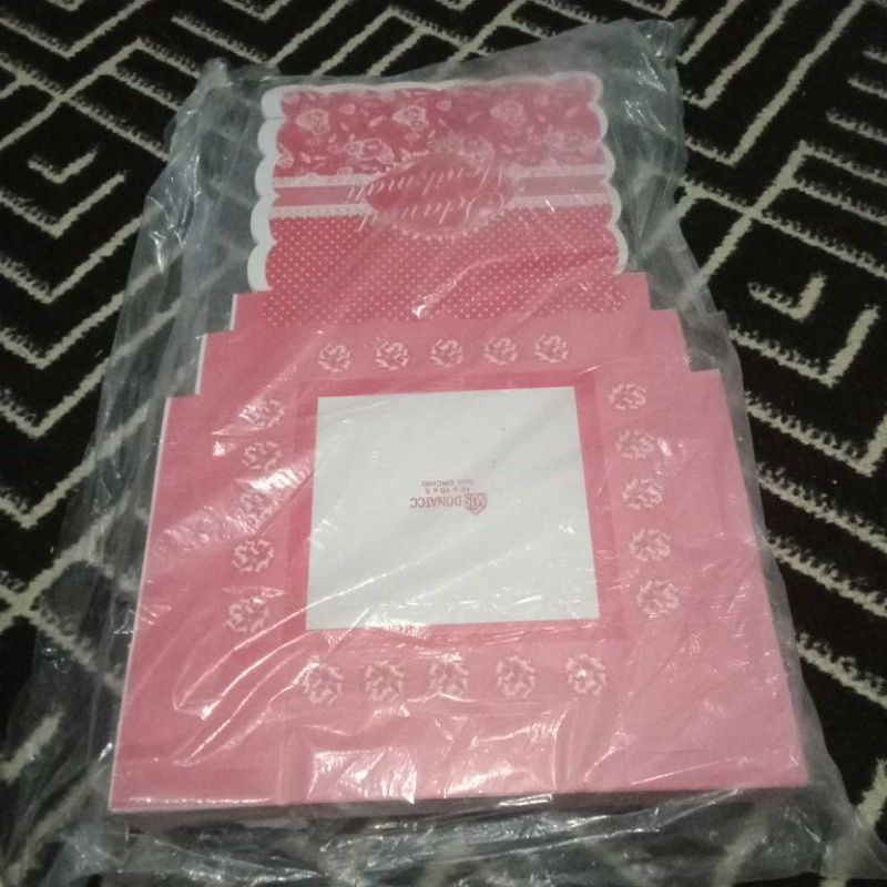 Kotak DonatCC  isi 100 Lembar / Kotak Donat Kelelepon Pisang Keju Praktis