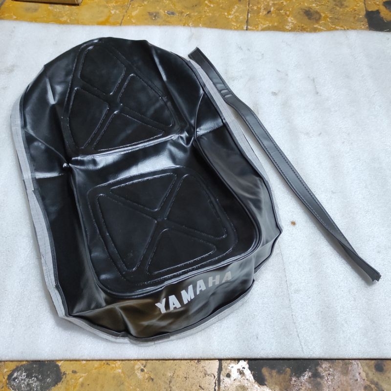 Cover Sarung krakap kulit Jok Sadel Yamaha V80 V 80 Robot Excellent model Ori original
