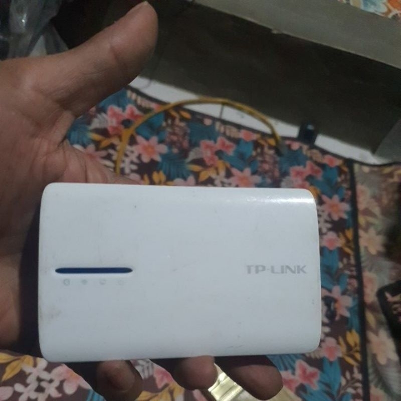 TP-LINK Portable 3G/4G Wireless N Router TL - MR3040