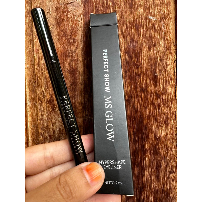 eyeliner Ms glow