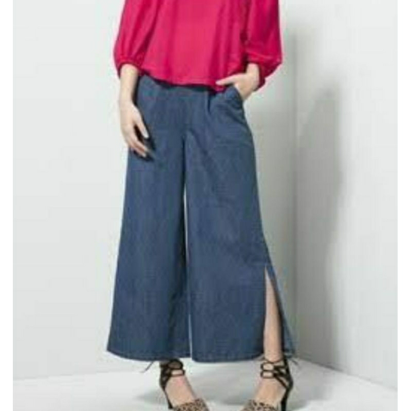 GU UNIQLO SLIT WIDE LEG PANTS DENIM CELANA KULOT JEANS HIGHWAIST ORIGINAL