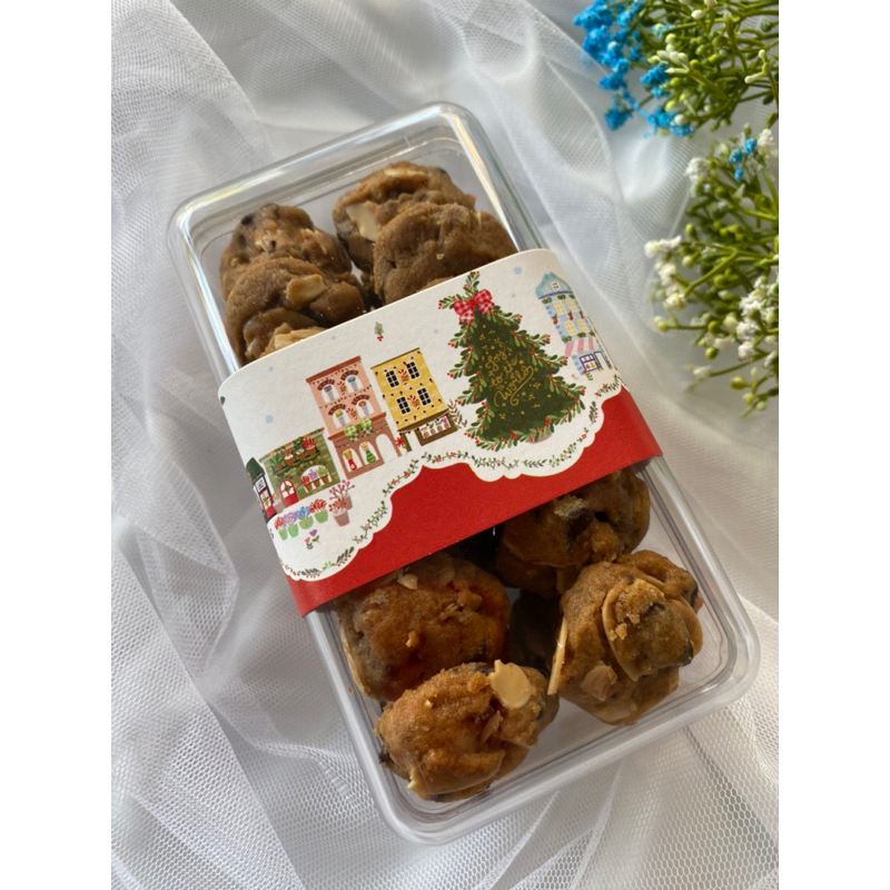 

Almond Chocolate Cookies