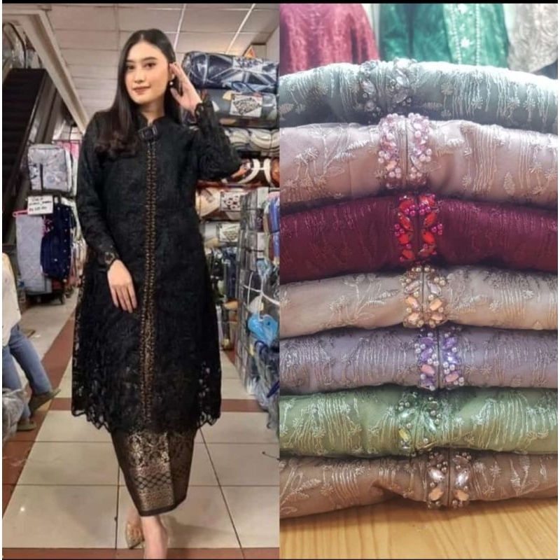 Set tunik Kebaya dan Songket